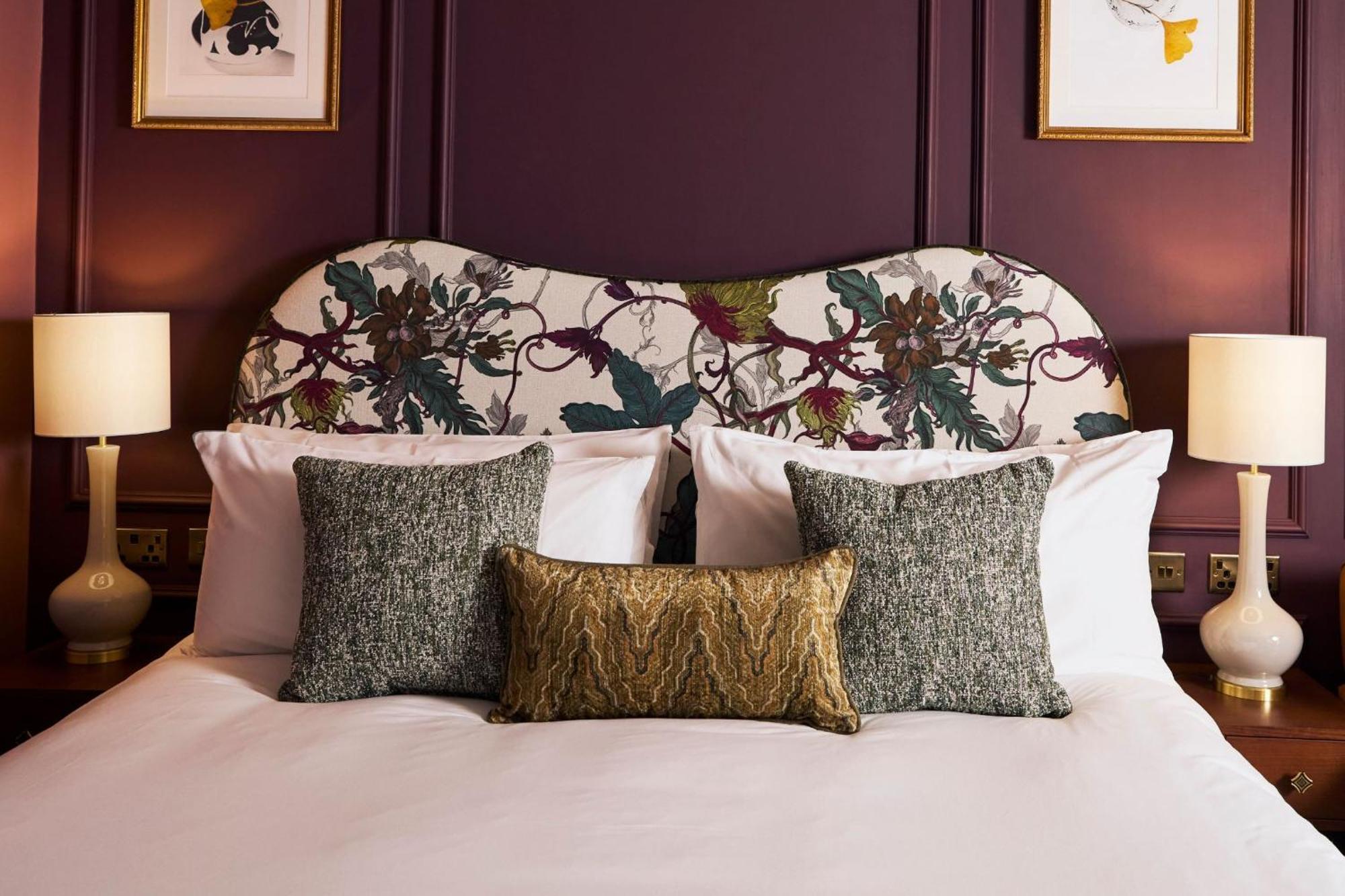Francis 4* Bath